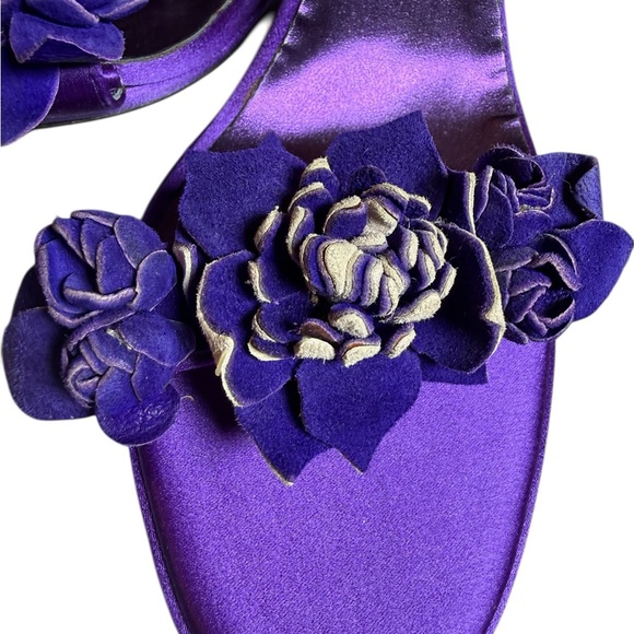 Via Spiga Purple Satin Floral Accent Slingback Heels - Picture 5 of 5
